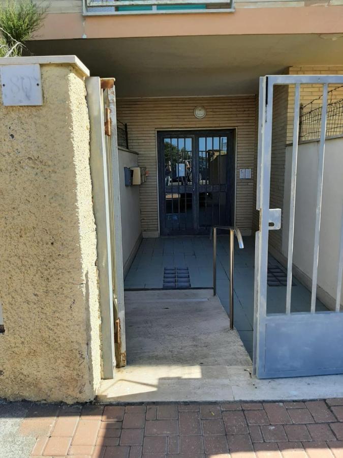 La Terrazza Sul Porto Daire Lido di Ostia Dış mekan fotoğraf